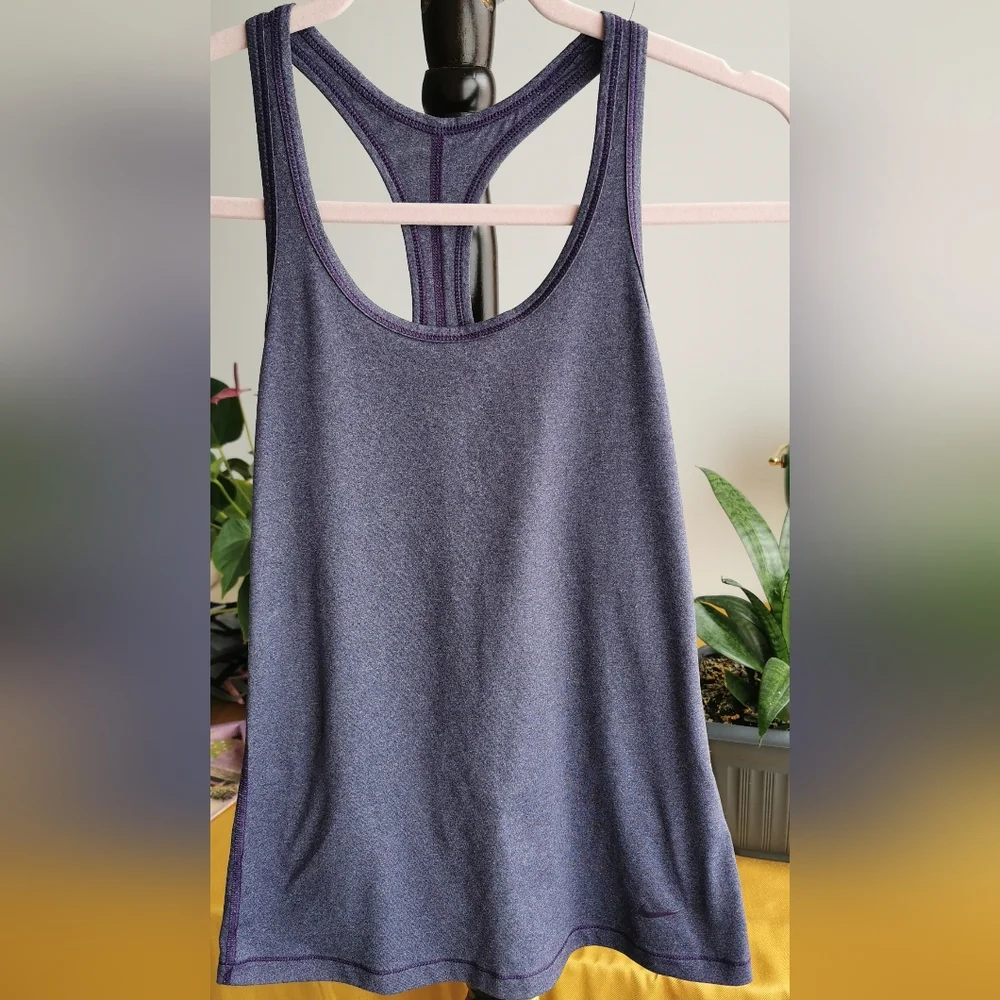 Nike tank top. Small - Picture 1 of 2